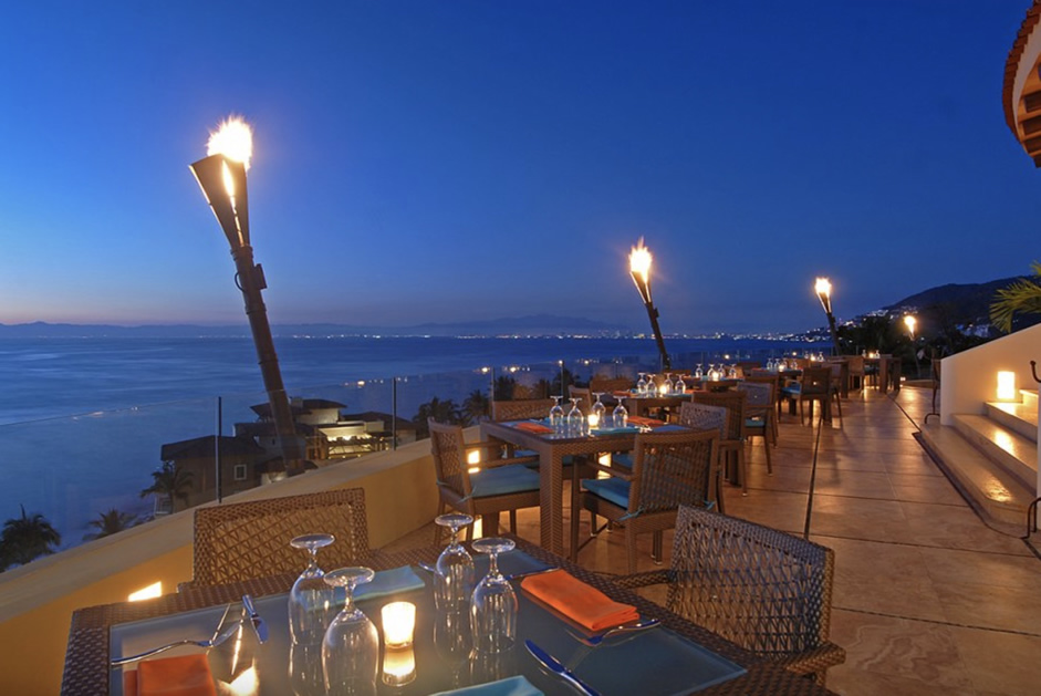 Garza Blanca Resort Night Dining on the Terrace