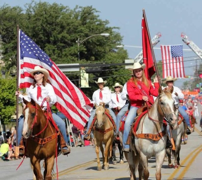 Arlington Holiday Parade